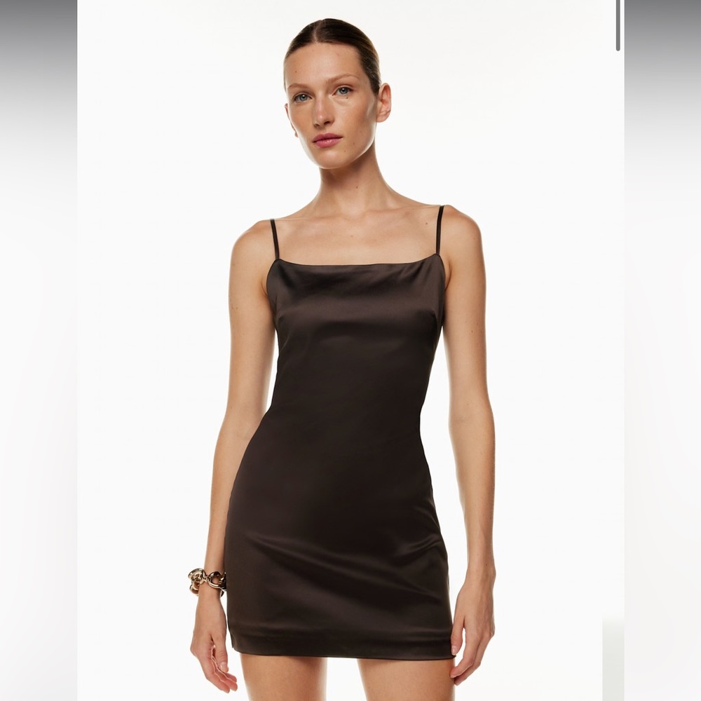 Ten by Babaton
PASSION DRESS